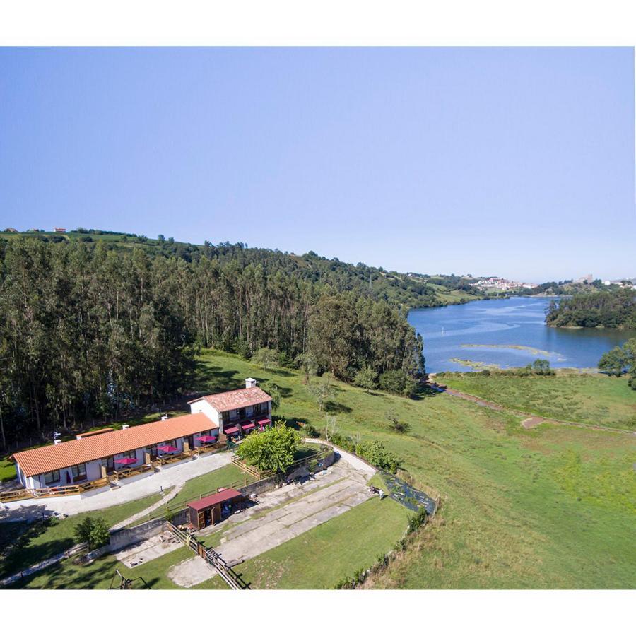 Apartamentos Rurales Las Garzas De Oyambre San Vicente De La Barquera Exteriör bild