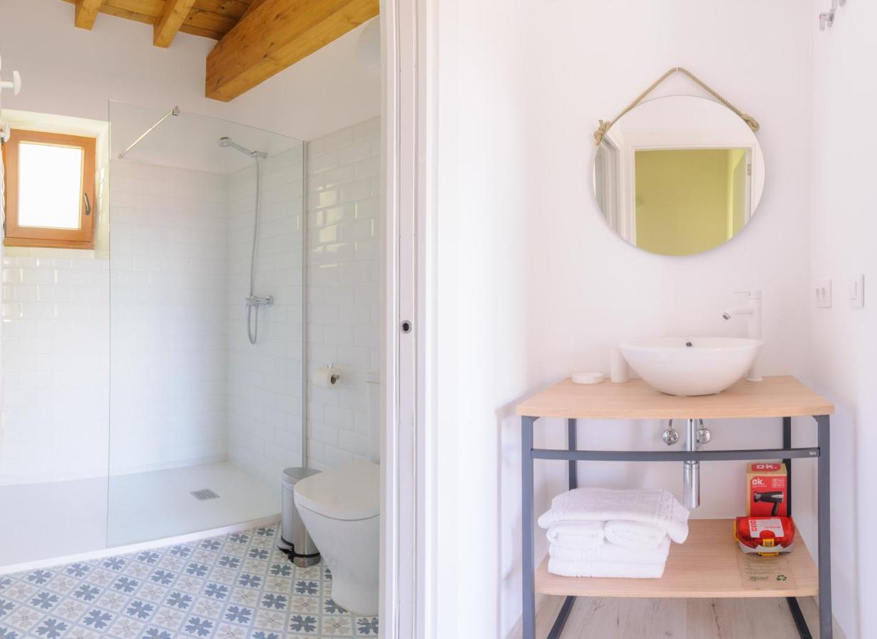 Apartamentos Rurales Las Garzas De Oyambre San Vicente De La Barquera Exteriör bild