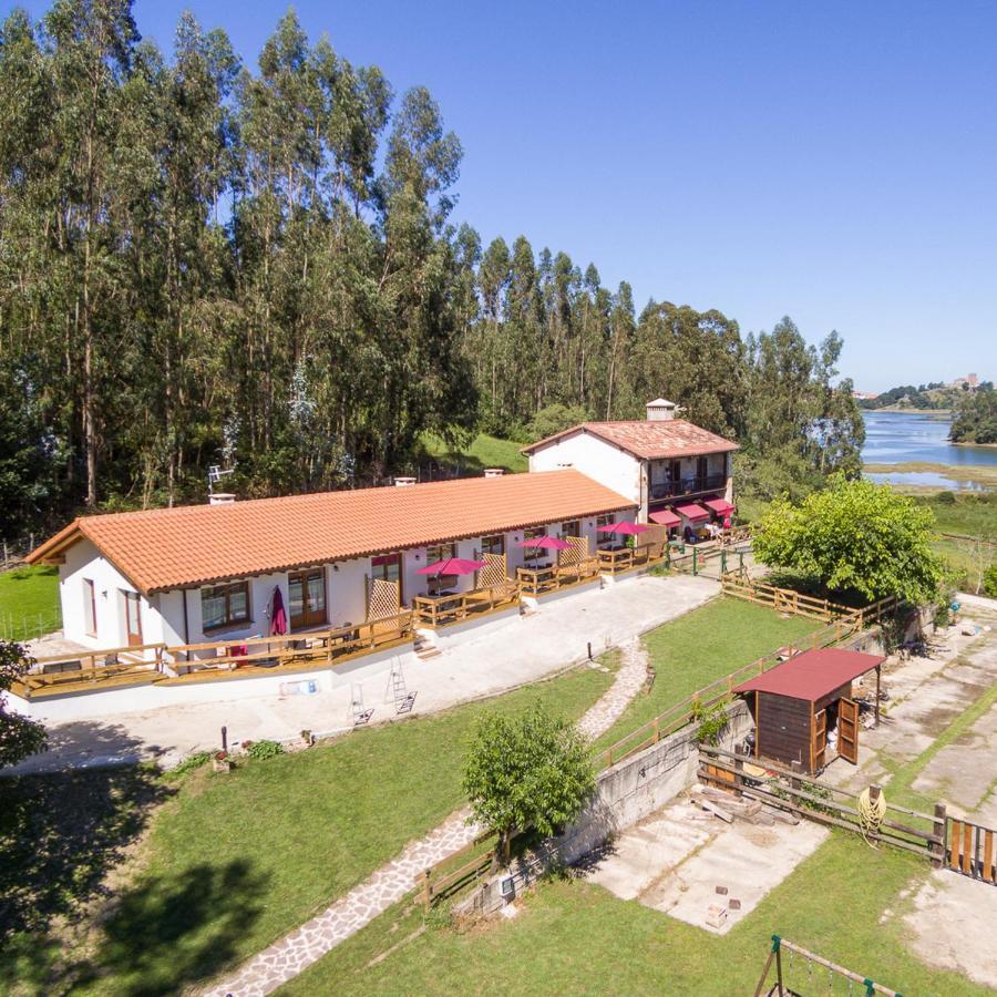 Apartamentos Rurales Las Garzas De Oyambre San Vicente De La Barquera Exteriör bild