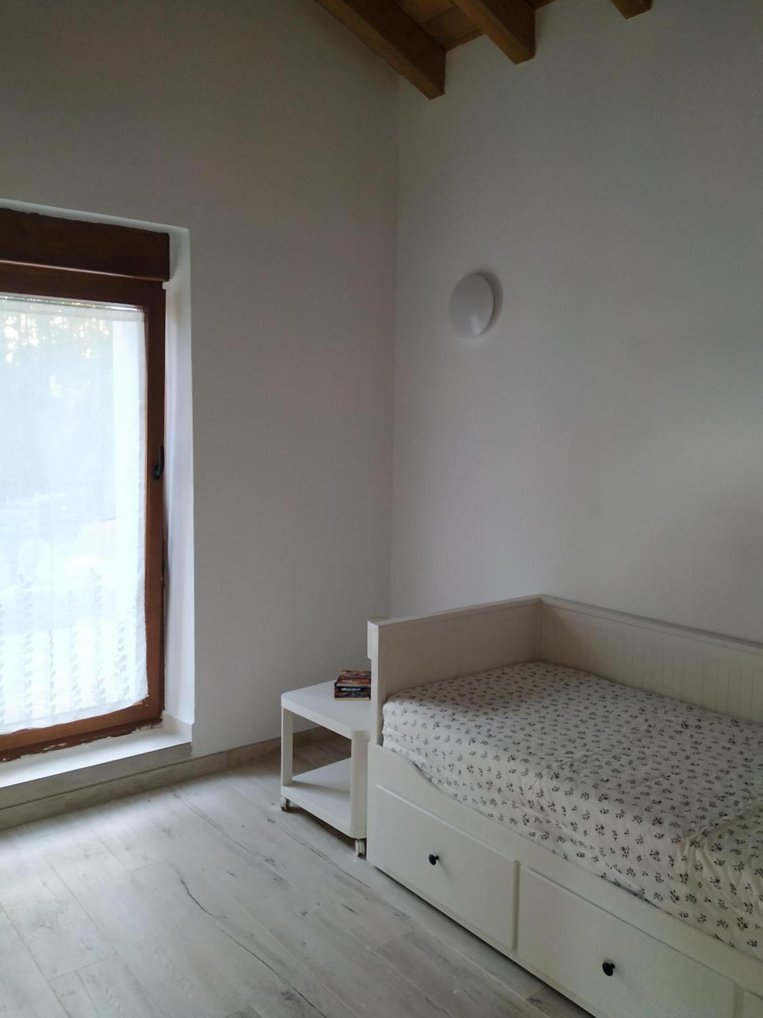 Apartamentos Rurales Las Garzas De Oyambre San Vicente De La Barquera Rum bild